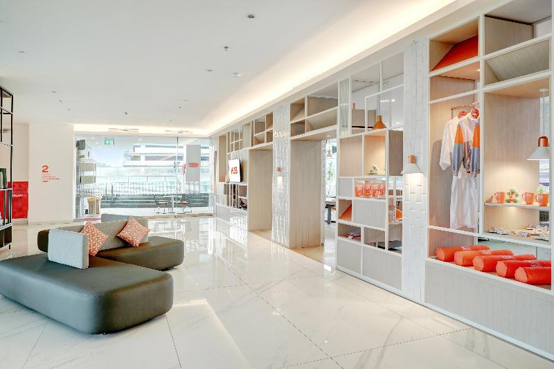 Harris Hotel & Conventions Bundaran Satelit Surabaya