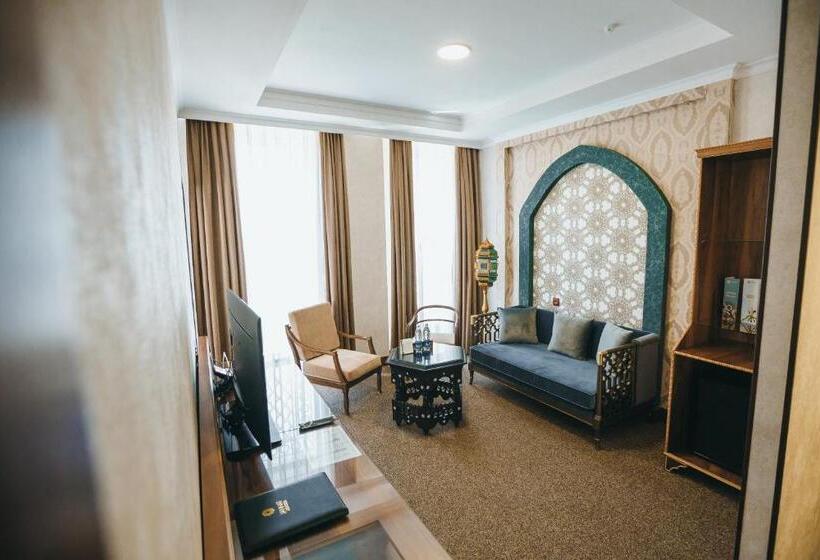 هتل Jannat Resort Osh