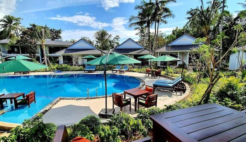 هتل Kingo Retreat Resort