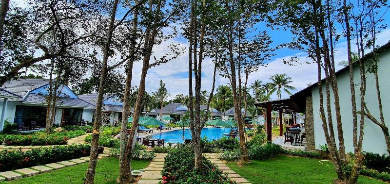 هتل Kingo Retreat Resort