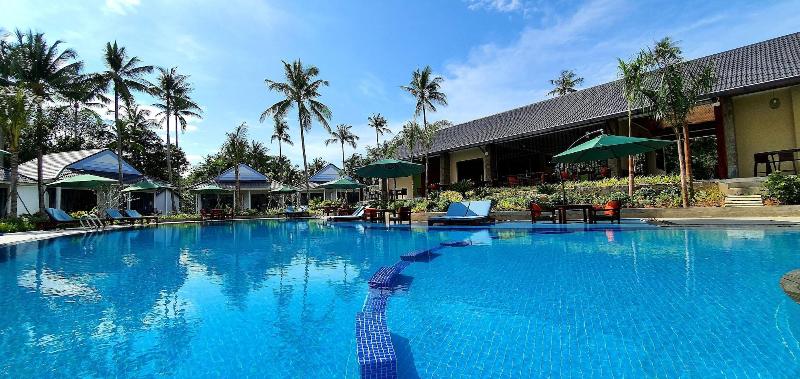 هتل Kingo Retreat Resort