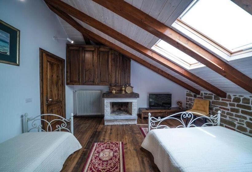 בית מלון כפרי Korça Boutique