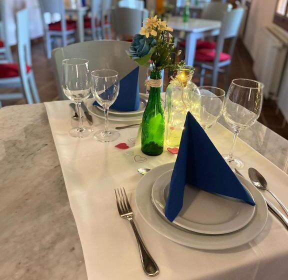 Отель Monasterio De Tejeda