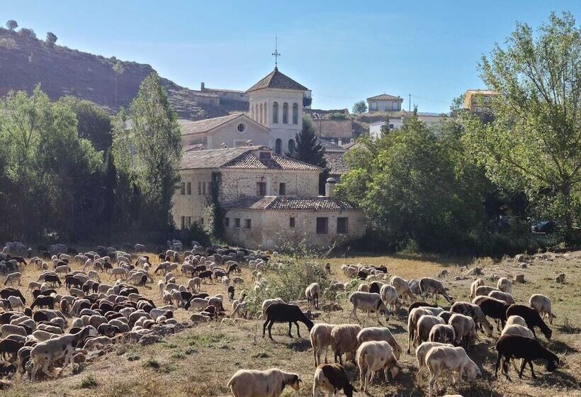 Отель Monasterio De Tejeda