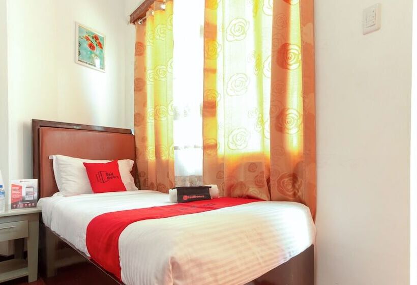 Hotel Reddoorz Near Robinsons North Tacloban