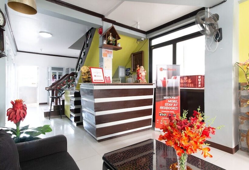 Hotel Reddoorz Near Robinsons North Tacloban