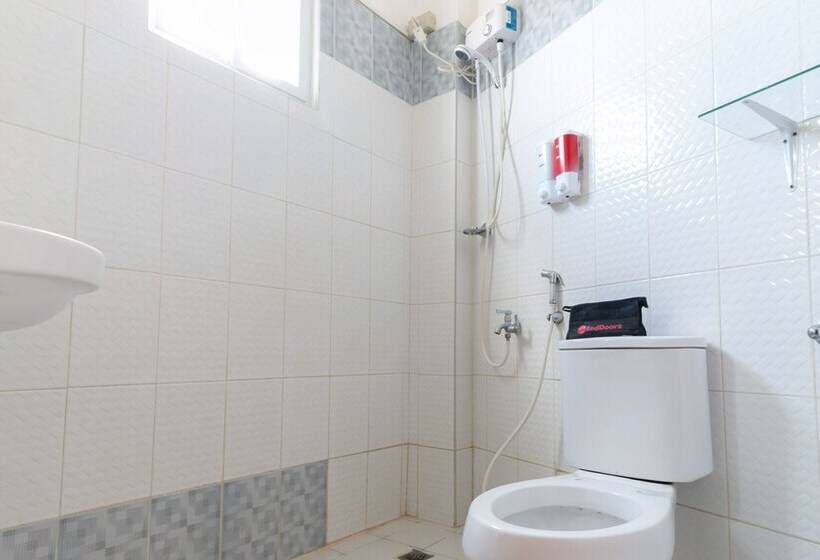 Hotel Reddoorz Near Robinsons North Tacloban