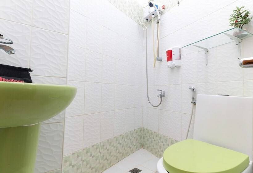 Hotel Reddoorz Near Robinsons North Tacloban