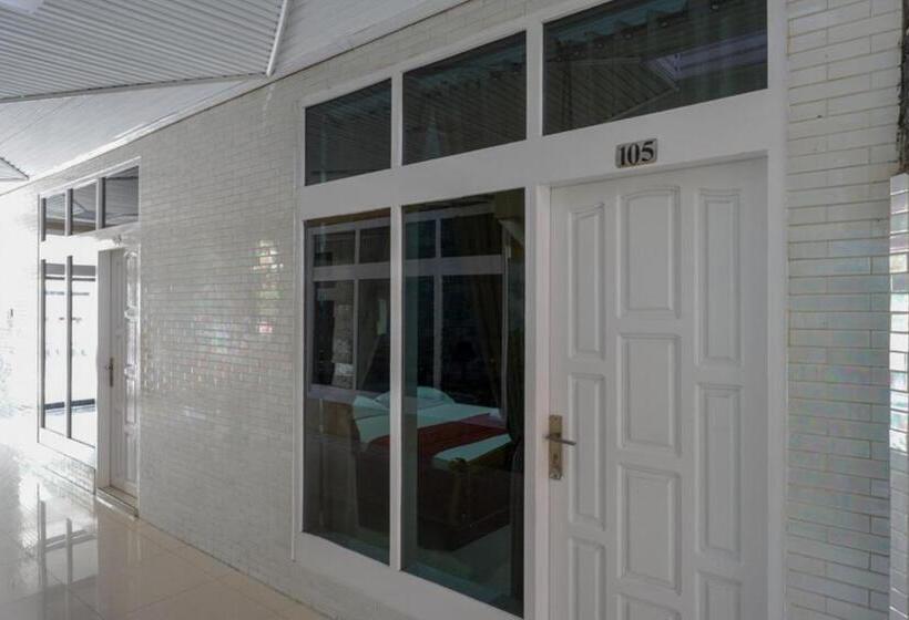 هتل Reddoorz Plus Syariah At Alam Raya