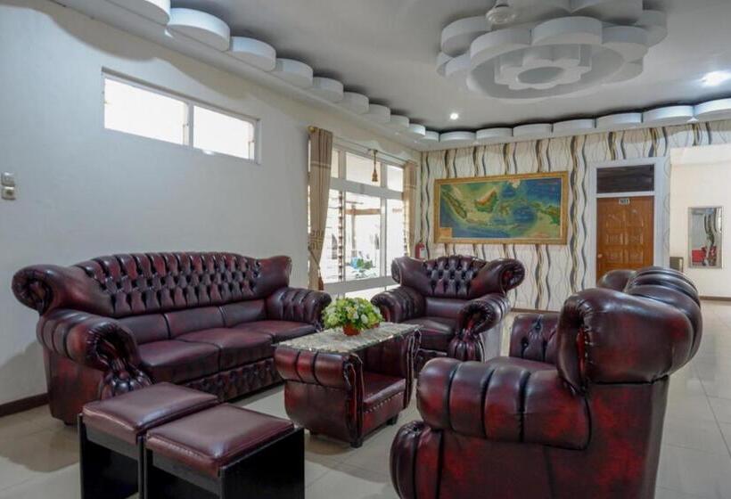 فندق Reddoorz Plus Syariah At Alam Raya