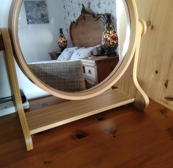 Llanwrtyd Hall B&b Angelis Holistic Retreat