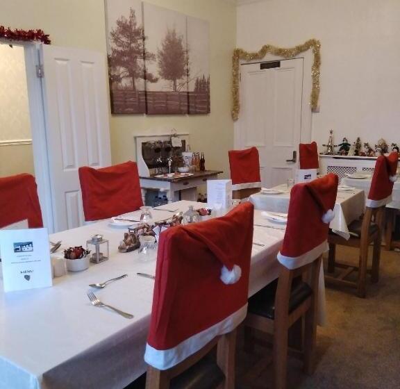 Llanwrtyd Hall B&b Angelis Holistic Retreat