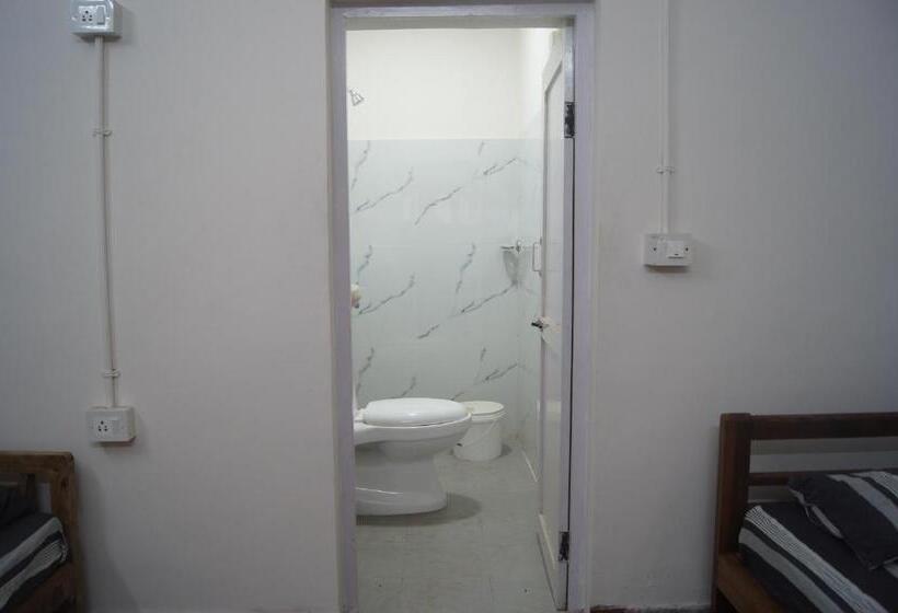 פנסיון Cornerbunker