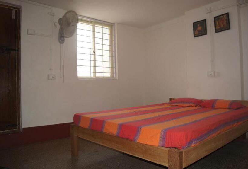 Pension (Hôtel basse catégorie) Cornerbunker