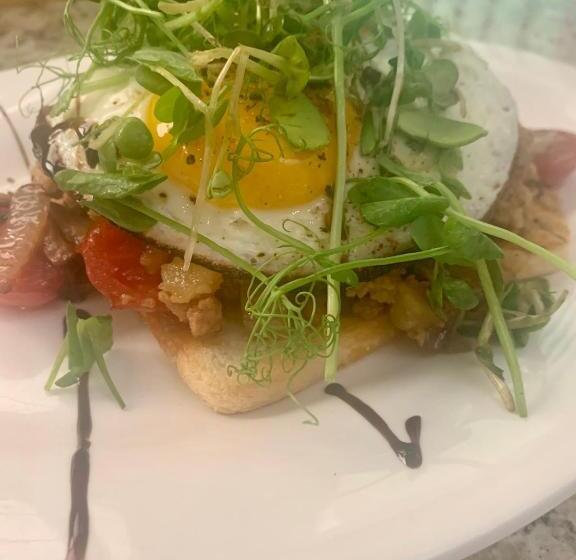 פנסיון Douglas Villas