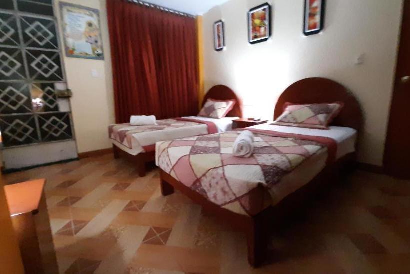 پانسیون Marlon's House Nasca