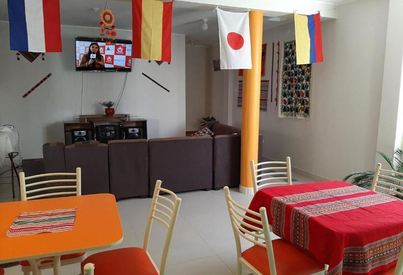 بنسيون Marlon's House Nasca