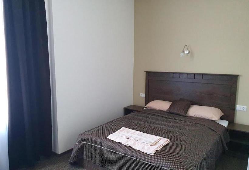 پانسیون Svetainė