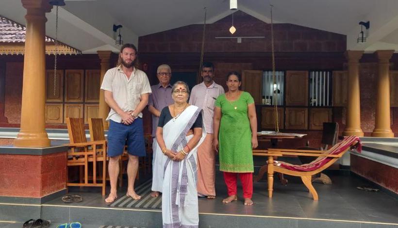 مبيت وإفطار Poonthanam Homestay