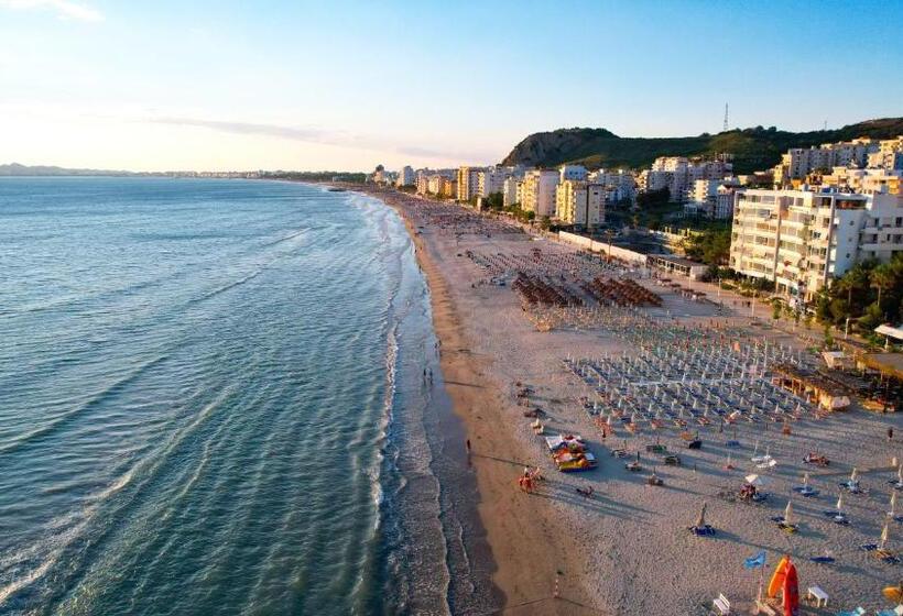 בית מלון כפרי Andi