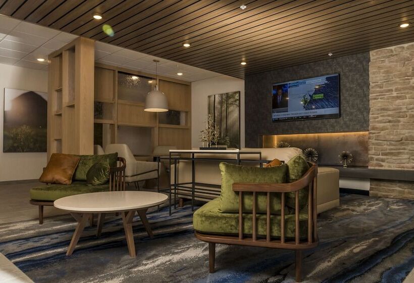 בית מלון כפרי Fairfield Inn & Suites Louisville New Albany In