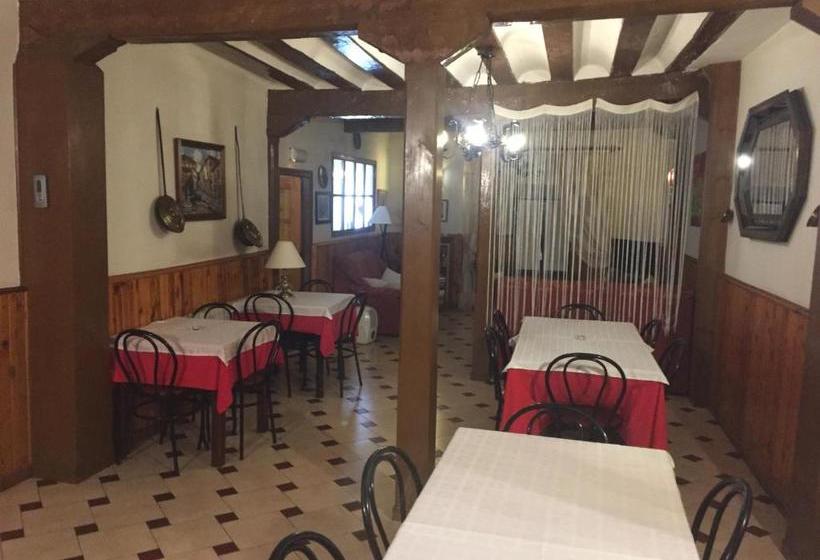 هتل Fonda Molinero