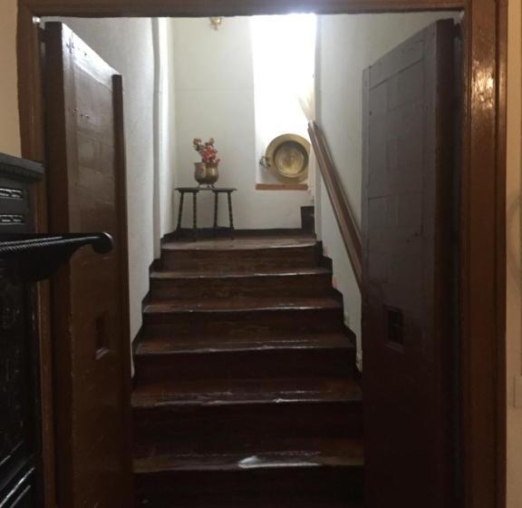 هتل Fonda Molinero