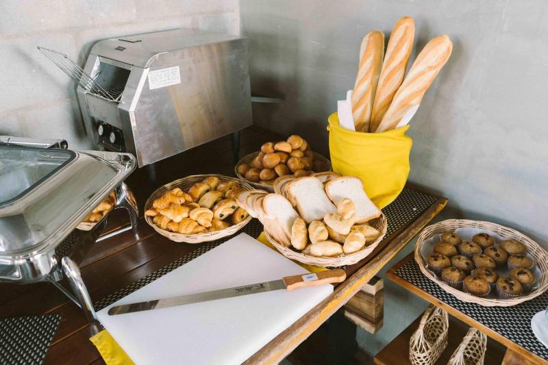 Larimar Hotel & Resort