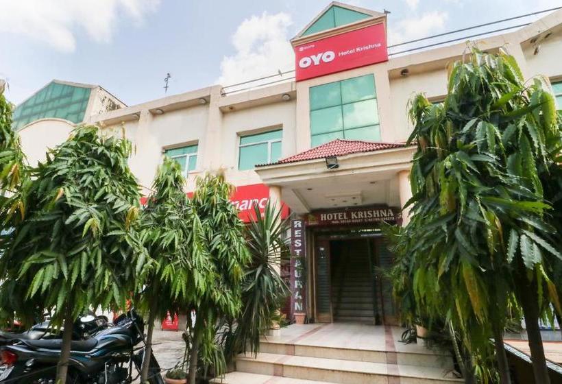 호텔 Oyo 61070  Krishna Deluxe