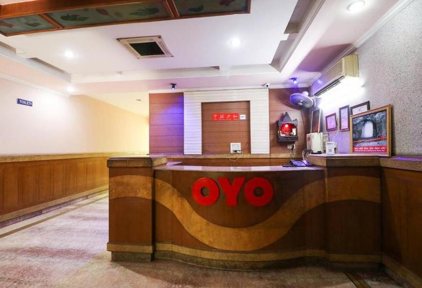 호텔 Oyo 61070  Krishna Deluxe