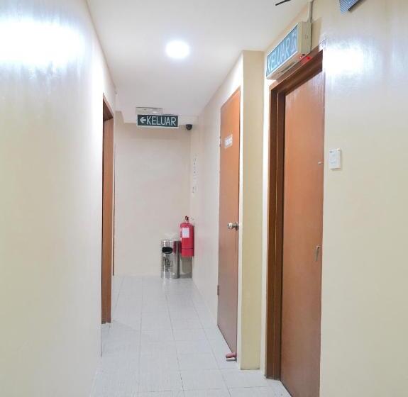 فندق Oyo 89373 Nobel Homestay