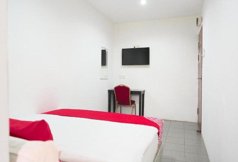 فندق Oyo 89373 Nobel Homestay