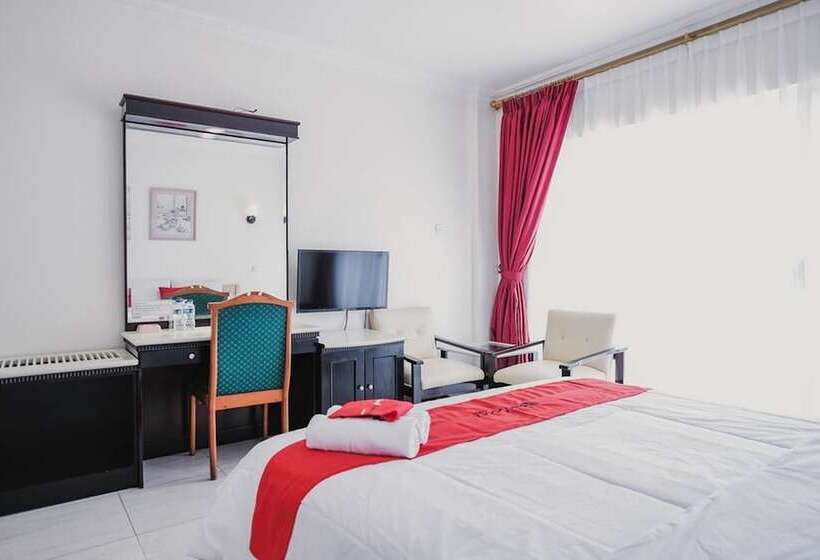 호텔 Reddoorz Plus Near Pelabuhan Merak