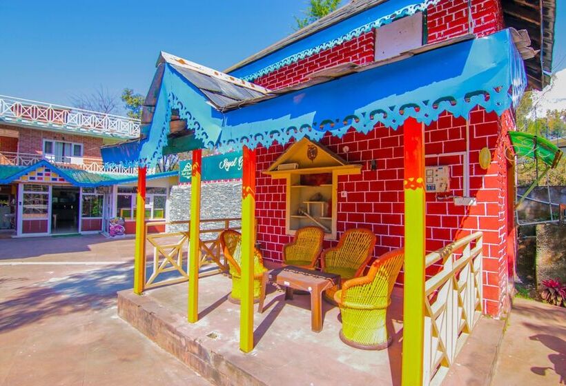 هتل Royal Green Buds