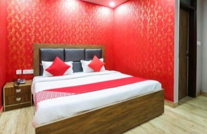 هتل Sheetal Residency