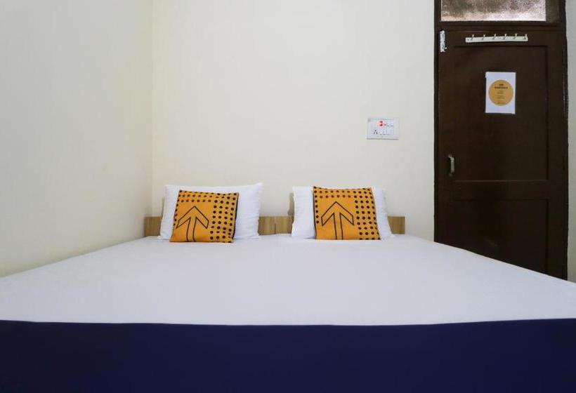 호텔 Spot On 49224 Baddi Guest House