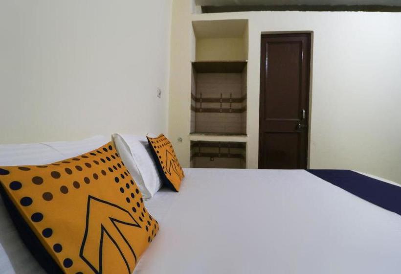 호텔 Spot On 49224 Baddi Guest House