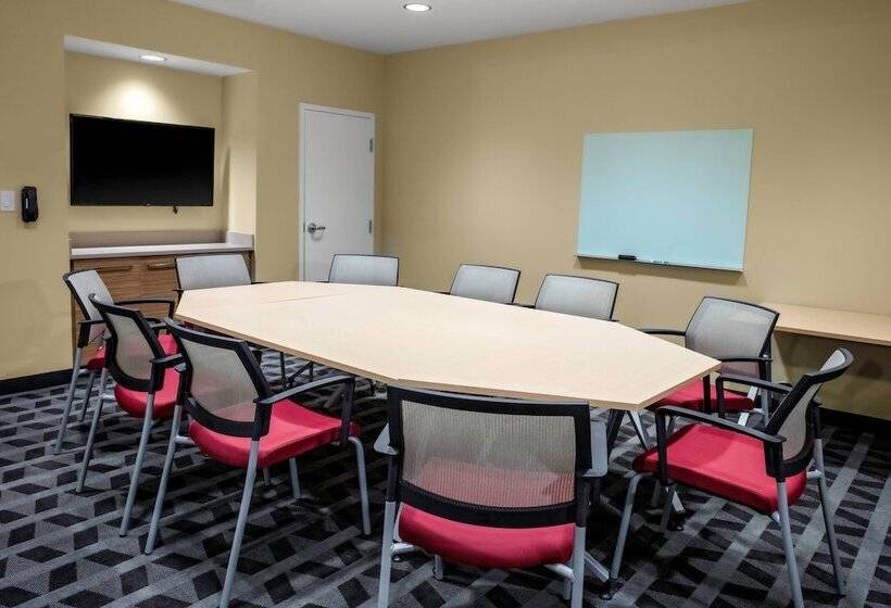فندق Towneplace Suites By Marriott Gainesville