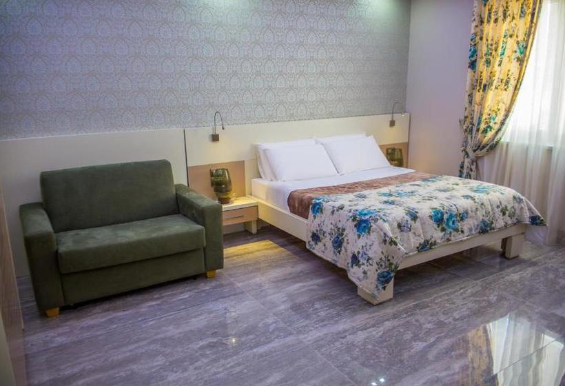 בית מלון כפרי Vila Koral