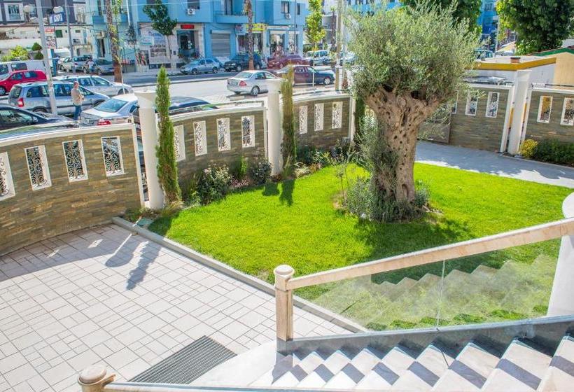 בית מלון כפרי Vila Koral