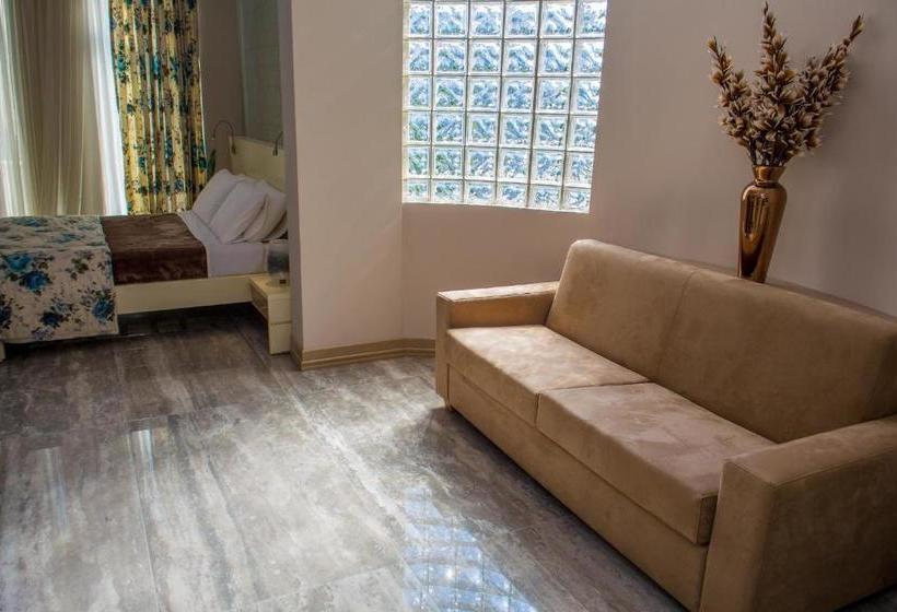 בית מלון כפרי Vila Koral