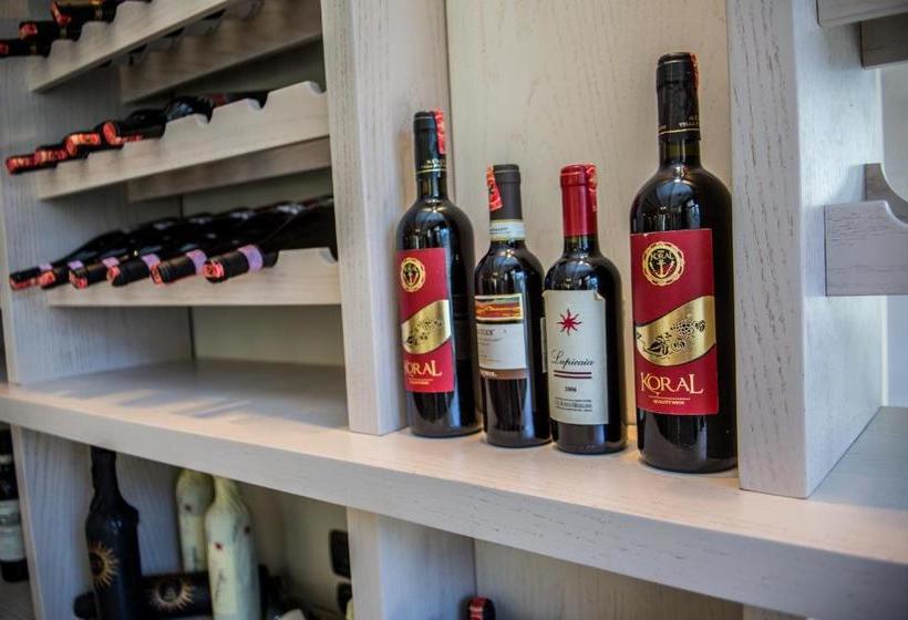 בית מלון כפרי Vila Koral