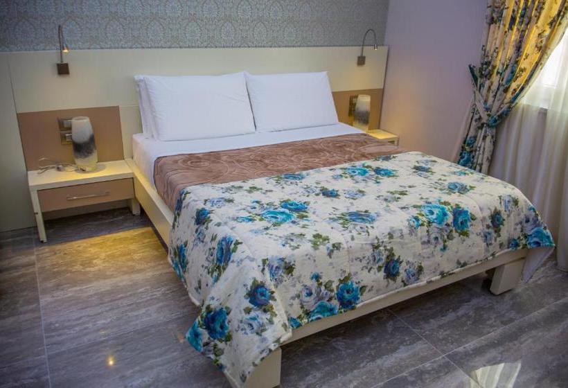 בית מלון כפרי Vila Koral