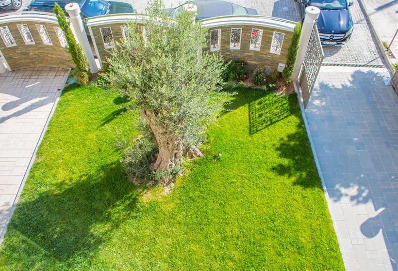 בית מלון כפרי Vila Koral