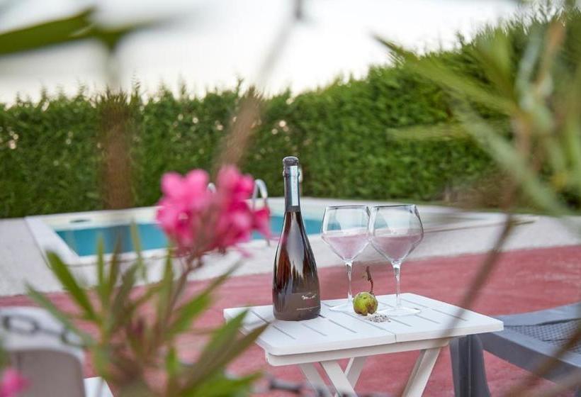 בית מלון כפרי Agriturismo Da Rosy