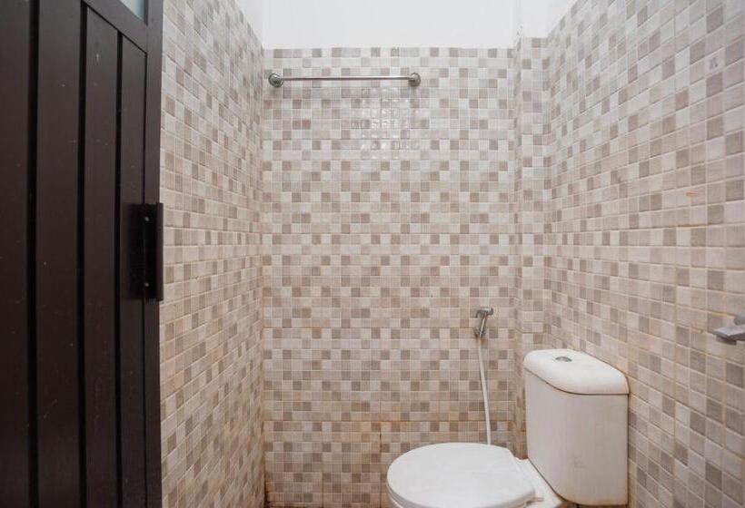 膳宿费 Reddoorz Syariah Near Jatisampurna Hospital