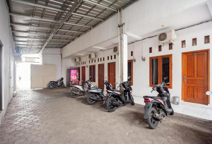 膳宿费 Reddoorz Syariah Near Jatisampurna Hospital