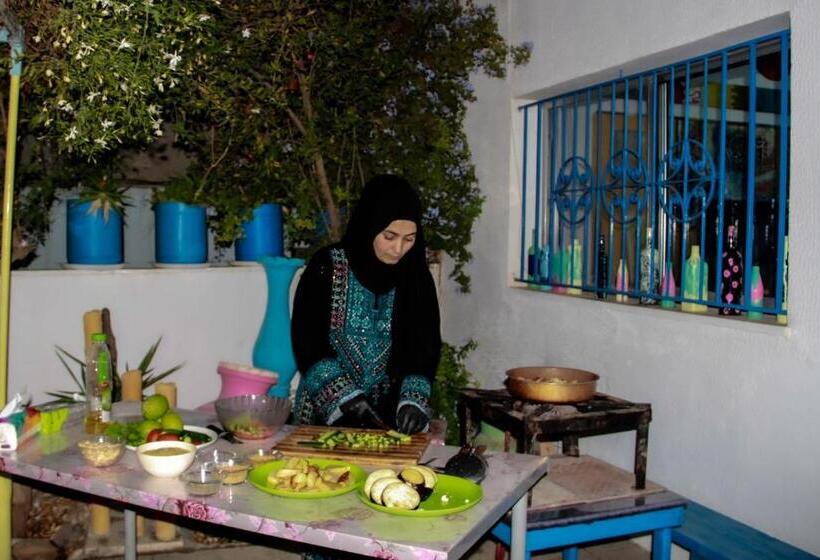 هاستل The Blue House Gerasa