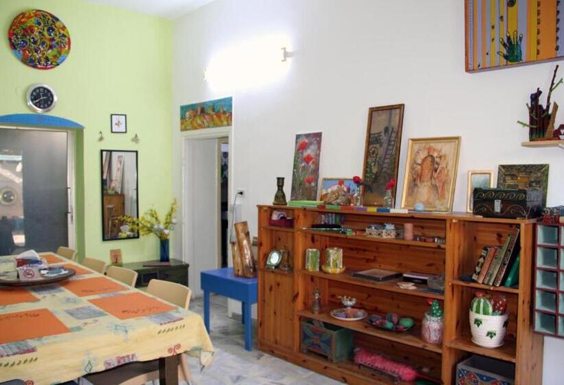 هاستل The Blue House Gerasa