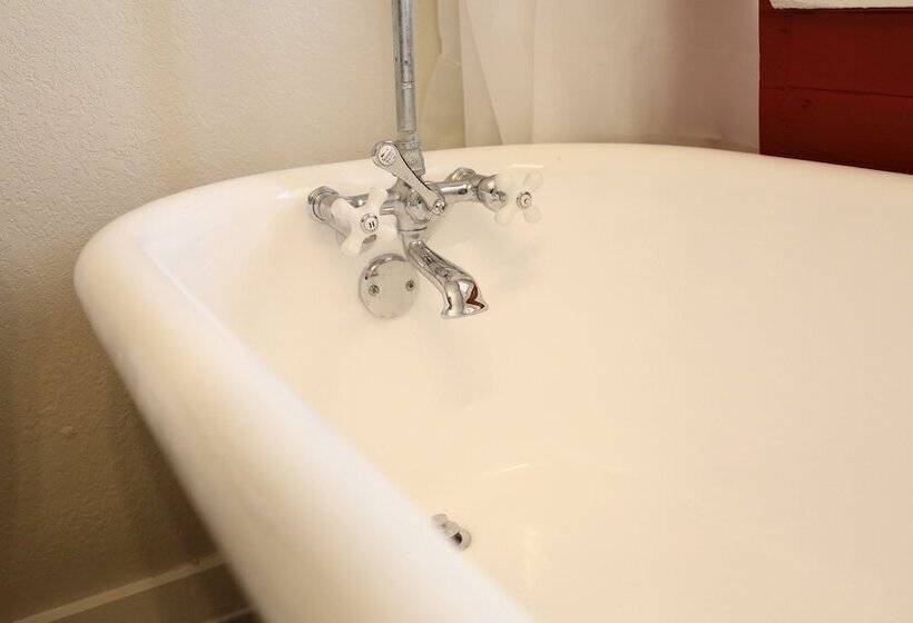 Bryn Oaks Bed And Breakfast